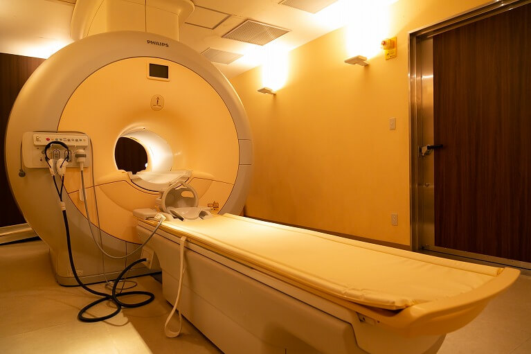 MRI